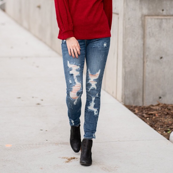 NWT Judy Blue Distressed Skinny Jeans - Picture 3 of 7